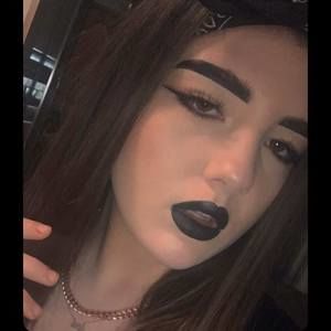 Meet your Posher, Lexi